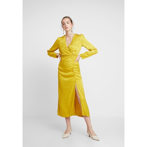 Warehouse WOODGRAIN RUCHE DRESS Sukienka letnia mustard yellow WA221C0LS