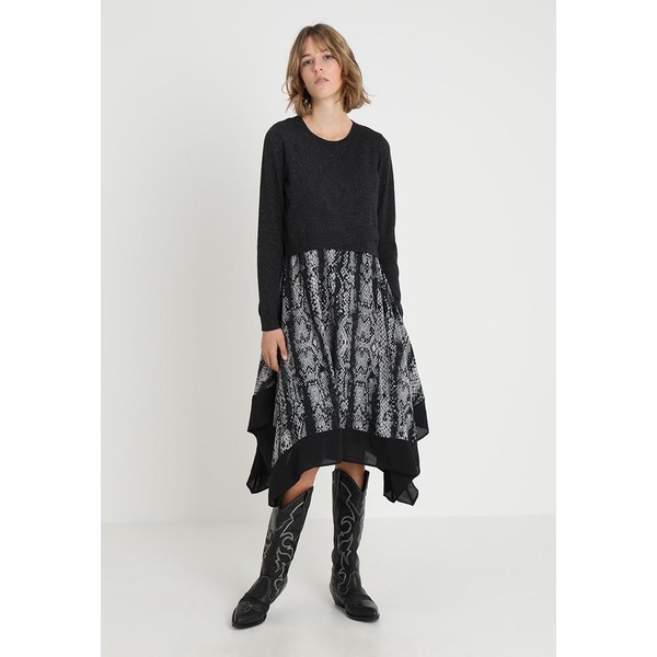 Mint Velvet SNAKE PRINT DRESS 2 IN 1 Sweter dark grey MIM21C013