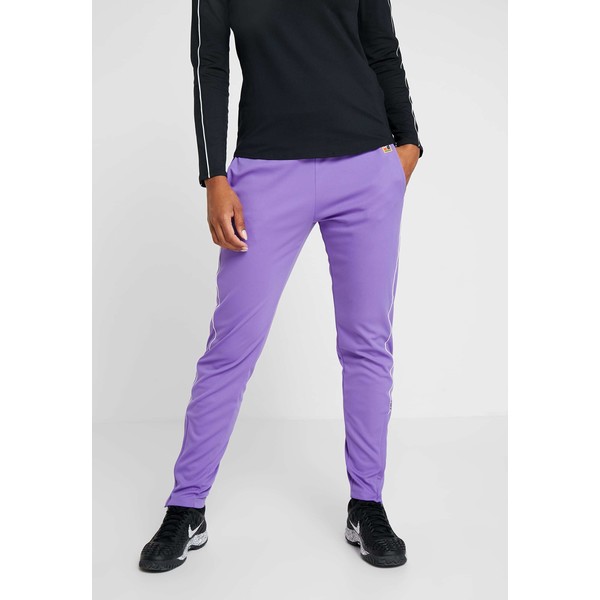 Nike Performance Spodnie treningowe psychic purple/white N1241E0MQ
