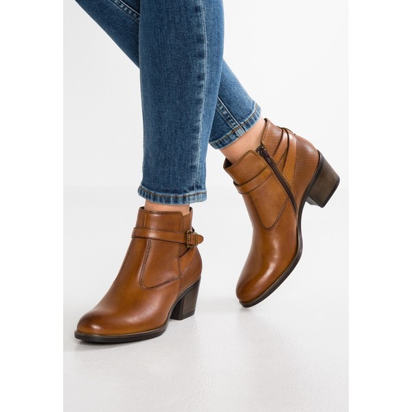Pier One Ankle boot cognac PI911N04A