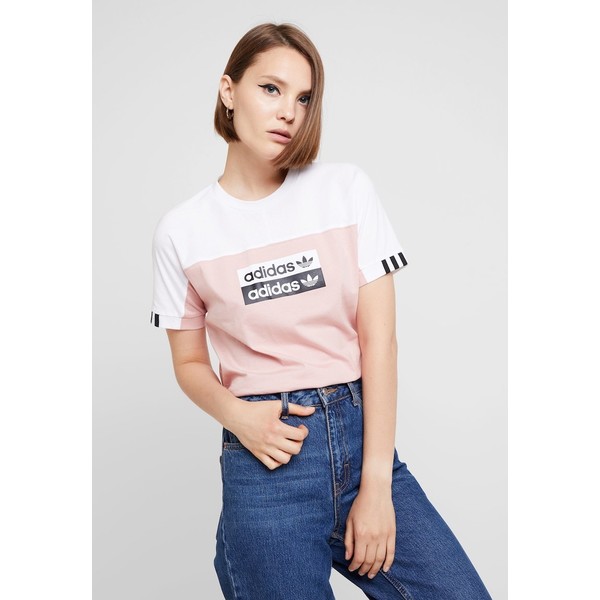 adidas Originals TEE T-shirt z nadrukiem white/pink spirit AD121D0MM