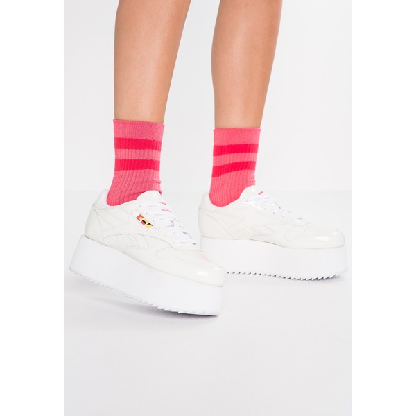 Reebok Classic GIGI Sneakersy niskie white/neon red/black RE011A05T