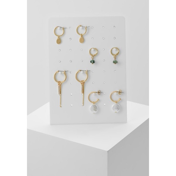 Pieces PCALICE HOOP EARRINGS 4 PACK Kolczyki gold-coloured PE351L0HT