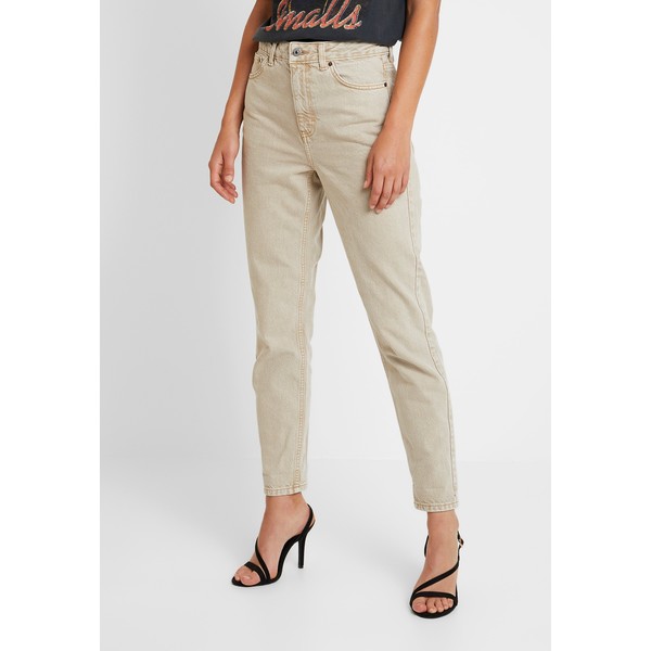 Topshop MOM Jeansy Relaxed Fit sand TP721N0D5