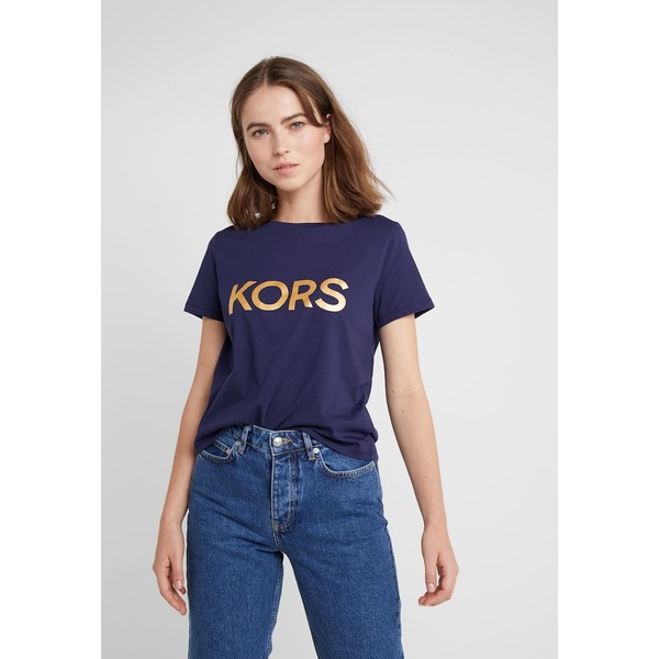 MICHAEL Michael Kors LOGO FOIL BABY TEE T-shirt z nadrukiem true navy/pale gold MK121D03H