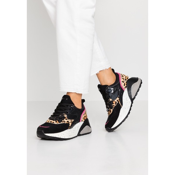 Mexx DYLENA Sneakersy niskie black/pink ME411A02S