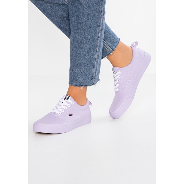 Tommy Jeans CLASSIC Sneakersy niskie purple TOB11A01H