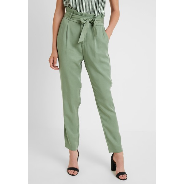 Vero Moda Tall VMEVA LOOSE PAPERBAG PANT Spodnie materiałowe hedge green VEB21A01T