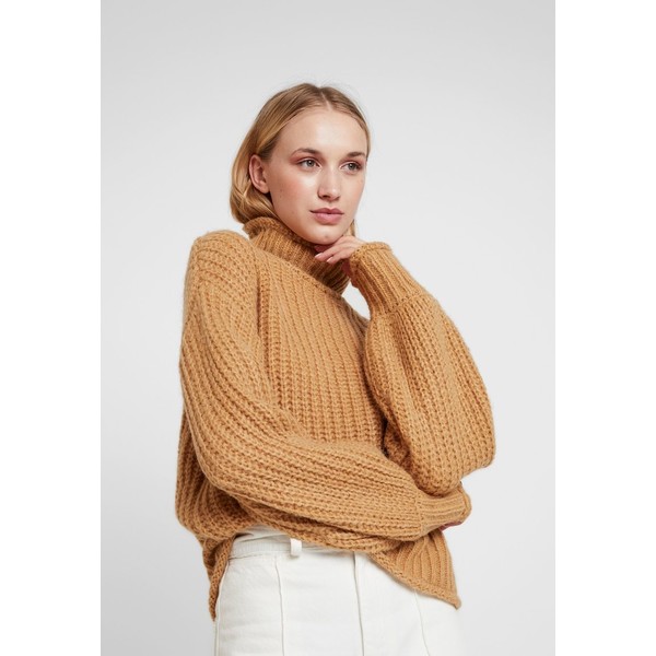 Nly by Nelly CHUNKY TURTLENECK Sweter beige NEG21I00D