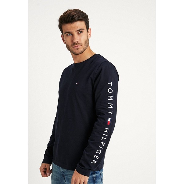 Tommy Hilfiger LOGO LONG SLEEVE TEE Bluzka z długim rękawem blue TO122O07A