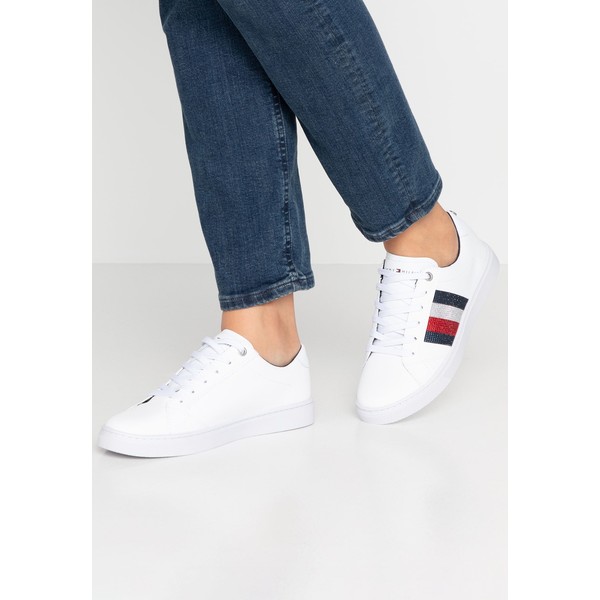 Tommy Hilfiger CRYSTAL LEATHER CASUAL Sneakersy niskie white TO111A096