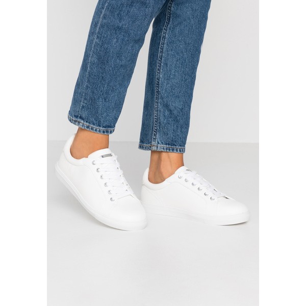 Topshop Wide Fit WIDE FIT COLA Sneakersy niskie white TOG11A019