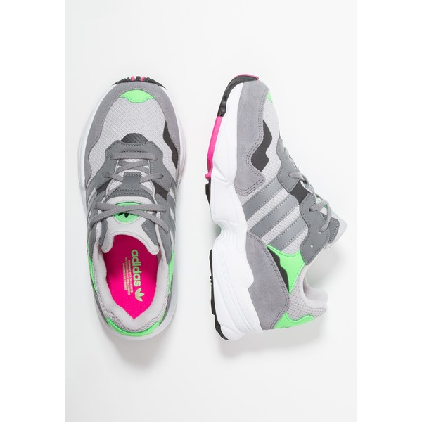 adidas Originals YUNG-96 Sneakersy niskie grey two/grey heather/shock pink AD116D0JT