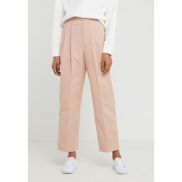 Polo Ralph Lauren GARMENT DYE Spodnie materiałowe pale pink PO221A028