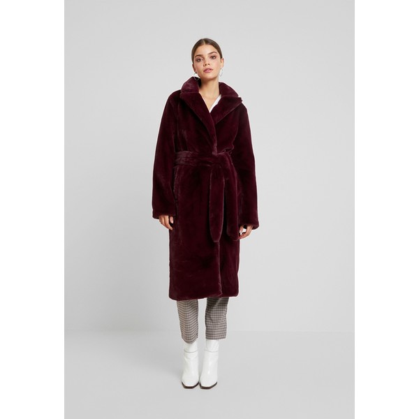 Missguided DOUBLE BREASTED BELTED WAIST COAT Płaszcz zimowy burgundy M0Q21U01I