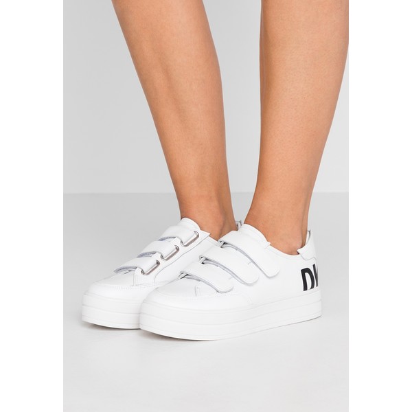 DKNY SAVI Sneakersy niskie white/black DK111A057
