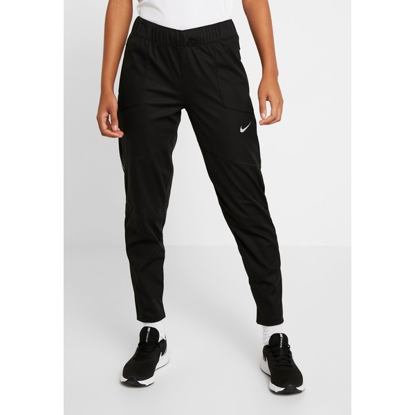 Nike Performance SHIELD PROTECT PANT Spodnie treningowe black/silver N1241E0WK