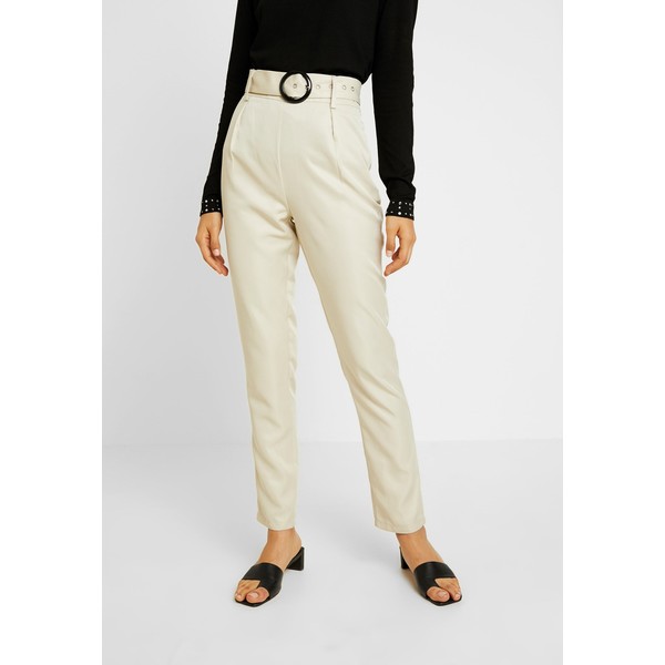 Missguided Tall BELTED HIGH WAISTED CIGARETTE TROUSERS Spodnie materiałowe beige MIG21A035