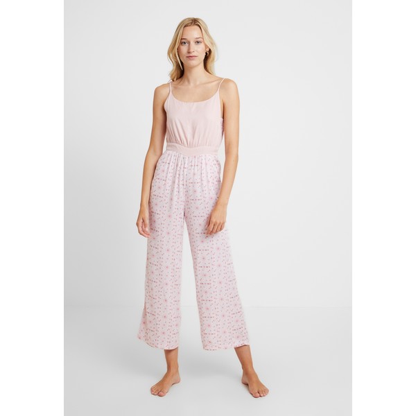 AMOSTYLE ALL IN ONE SOFT DUNGAREES Piżama pink AMH81P005