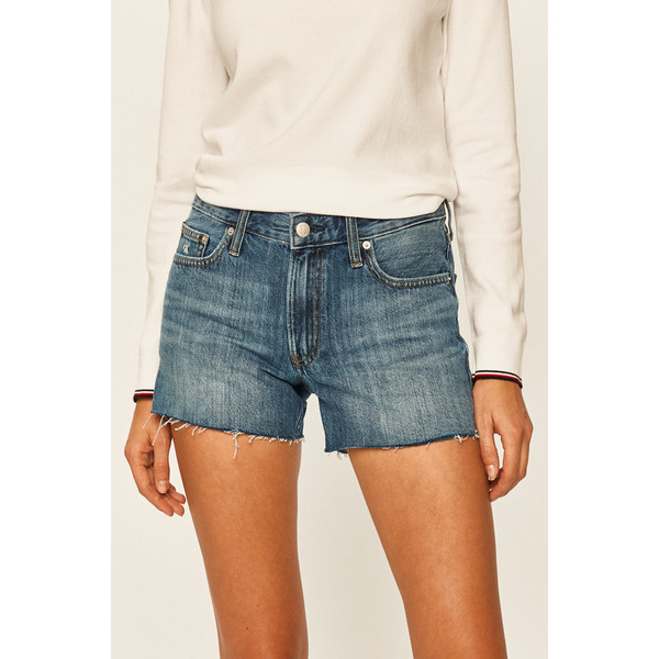 Calvin Klein Jeans Szorty jeansowe 4901-SZD01G