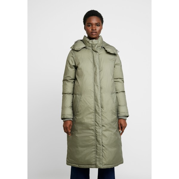 Calvin Klein CRINKLED PUFFER COAT Płaszcz zimowy green 6CA21U00Y