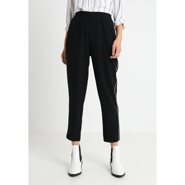 Abercrombie & Fitch PANT Spodnie materiałowe black/white A0F21A01A