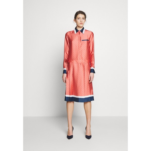 Victoria Victoria Beckham LOGO PLEATED SHIRT DRESS Sukienka koszulowa multi-coloured VIT21C005