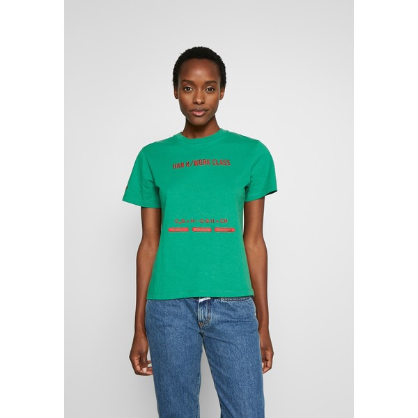 Han Kjobenhavn ARTWORK TEE T-shirt z nadrukiem green HK021D00B