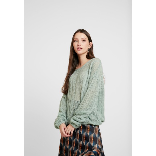 Free People SOFT Sweter green FP021I039
