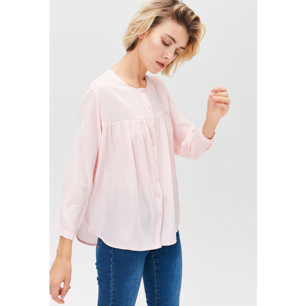 Monnari Zwiewna bluzka koszulowa FEM-20W-SHR65141-K03X