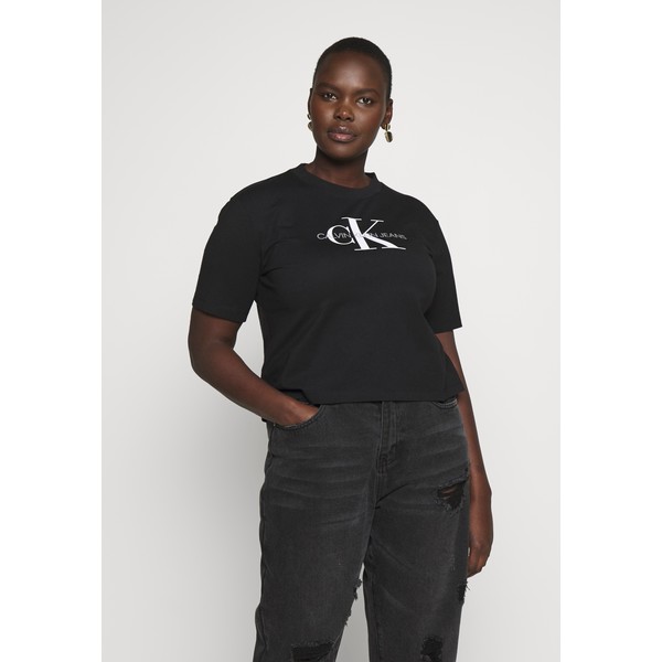 Calvin Klein Jeans Plus MONOGRAM STRAIGHT T-shirt z nadrukiem black C2Q21D001