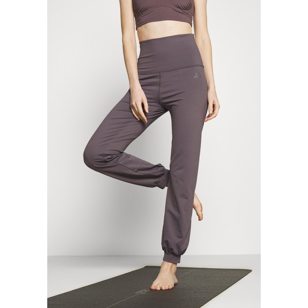 Curare Yogawear LONG PANTS ROLL DOWN Spodnie treningowe purple CY541E008
