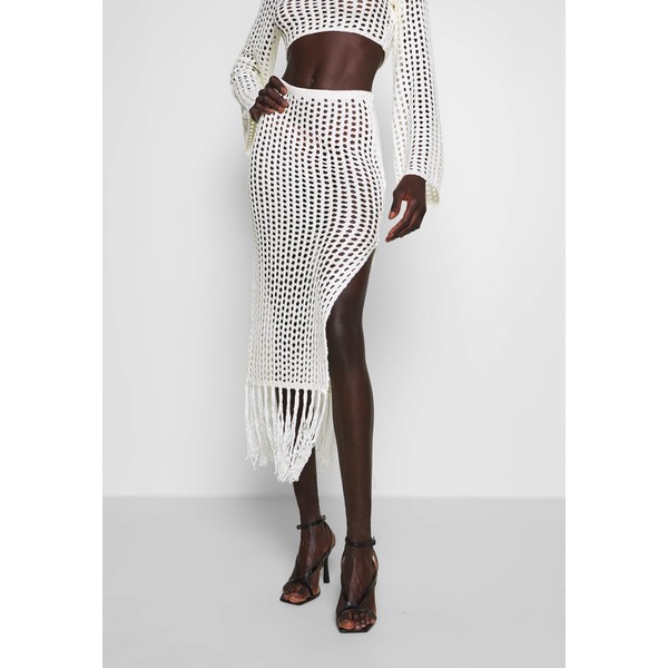 Missguided Tall SKIRT WITH SIDE SPLIT AND TASSLES Spódnica trapezowa cream MIG21B025