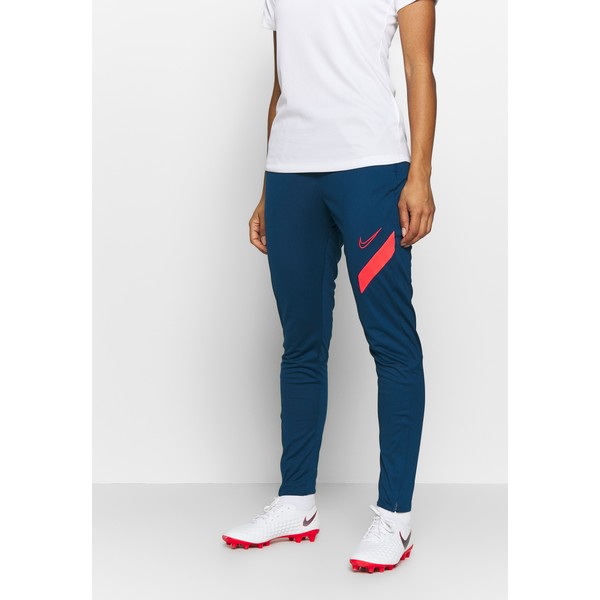 Nike Performance DRY ACADEMY PANT Spodnie treningowe valerian blue/laser crimson N1241E0YZ