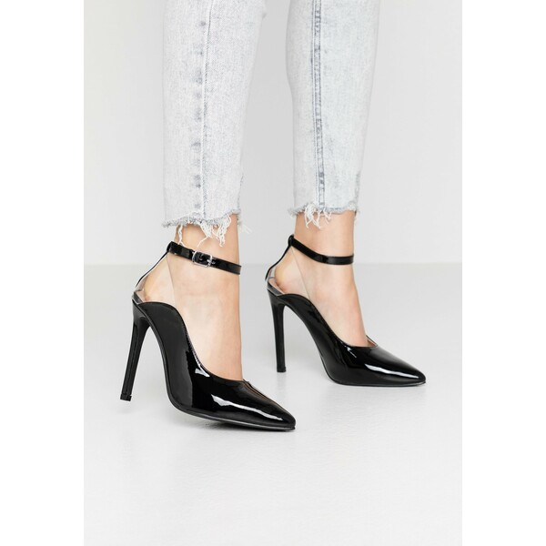 Lost Ink POINTED HIGH COURT WITH ANKLE STRAP Szpilki black L0U11B05E