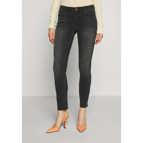 2nd Day SALLY CROPPED THINKTWICE Jeansy Slim Fit black denim S3821N029
