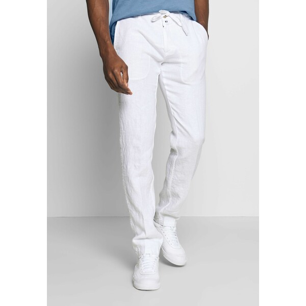 Marc O'Polo Spodnie materiałowe white MA322E06H