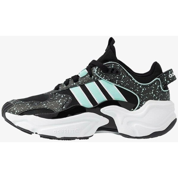 adidas Originals MAGMUR RUNNER Sneakersy niskie core black