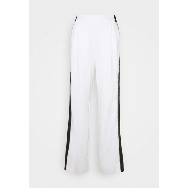 KARL LAGERFELD CADY PANTS LOGO TAPE Spodnie materiałowe white K4821A020