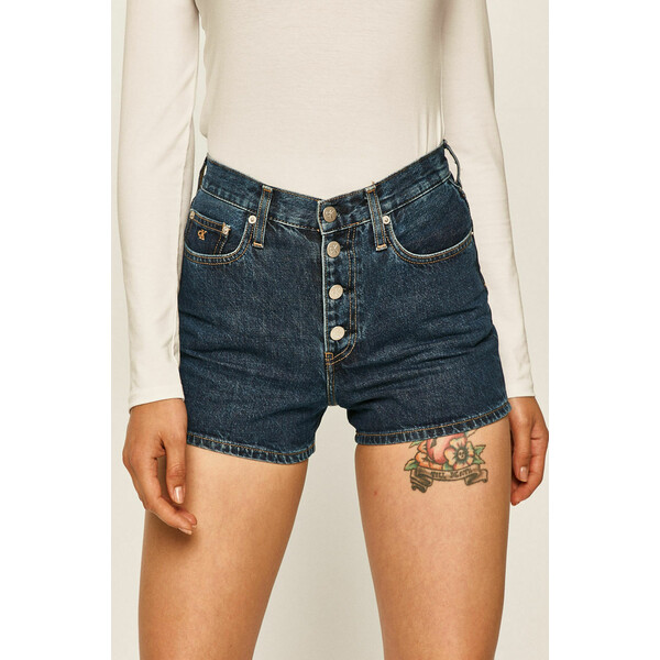 Calvin Klein Jeans Szorty jeansowe 4901-SZD01A