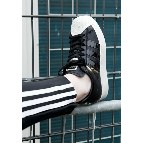 b'adidas Originals SUPERSTAR BOLD W Sneakersy niskie black AD111A10Z'