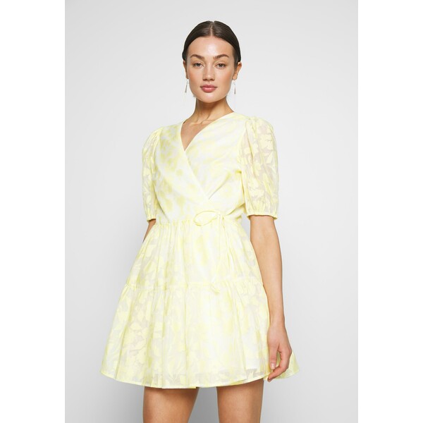 Nly by Nelly BLOOM DRESS Sukienka letnia light yellow NEG21C095