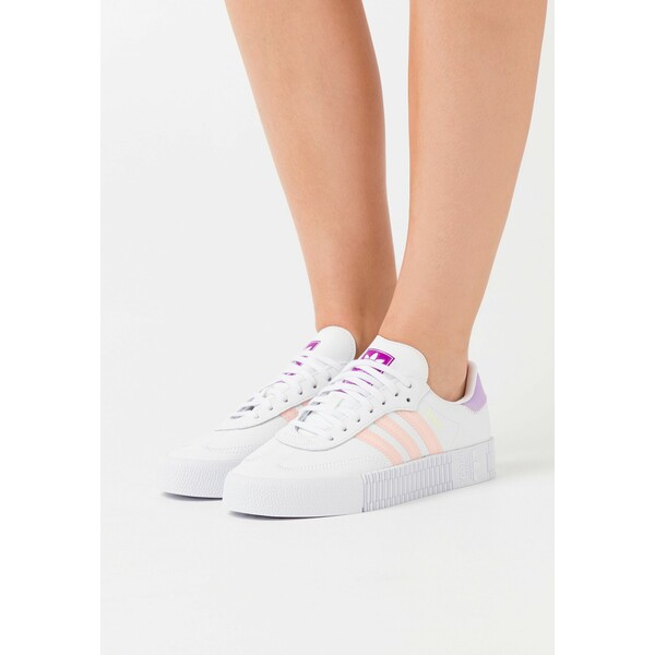 adidas Originals SAMBAROSE SPORTS INSPIRED SHOES Sneakersy niskie footwear white/hazel coral/shock purple AD111A14C