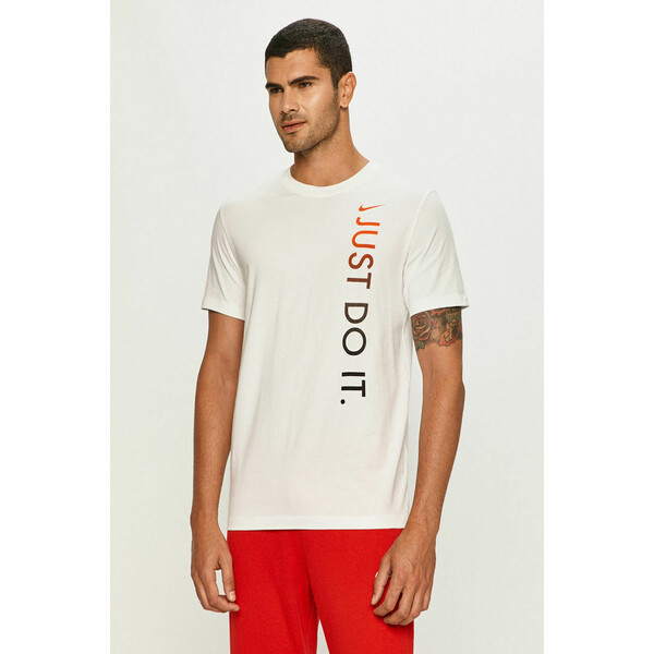 Nike Sportswear T-shirt 4900-TSM0NG