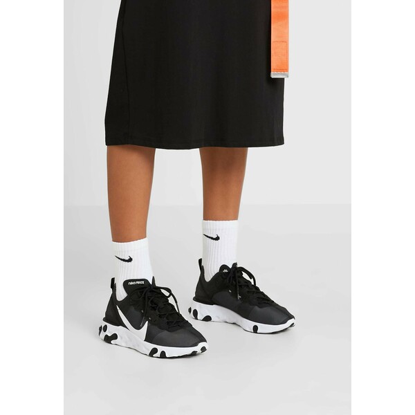 Nike Sportswear REACT 55 Sneakersy niskie black/white NI111A0DD