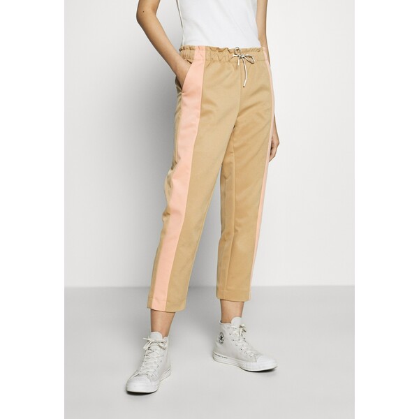 Scotch & Soda CLUB NOMADE TAPERED PANTS IN TECHNICAL QUALITY Spodnie treningowe combo SC321A053