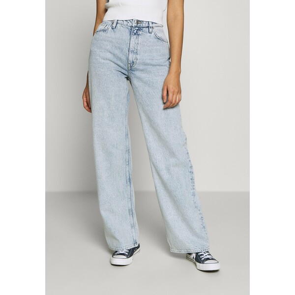 Monki Jeansy Relaxed Fit blue dusty light MOQ21N01F