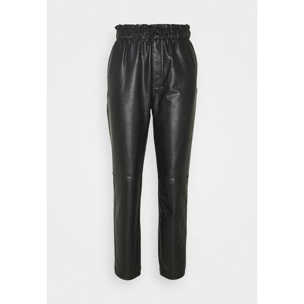 Abercrombie & Fitch PULL ON PANT Spodnie materiałowe black A0F21A023