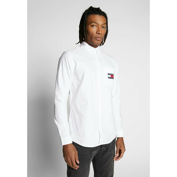 Tommy Jeans OXFORD BADGE Koszula white TOB22D02Z