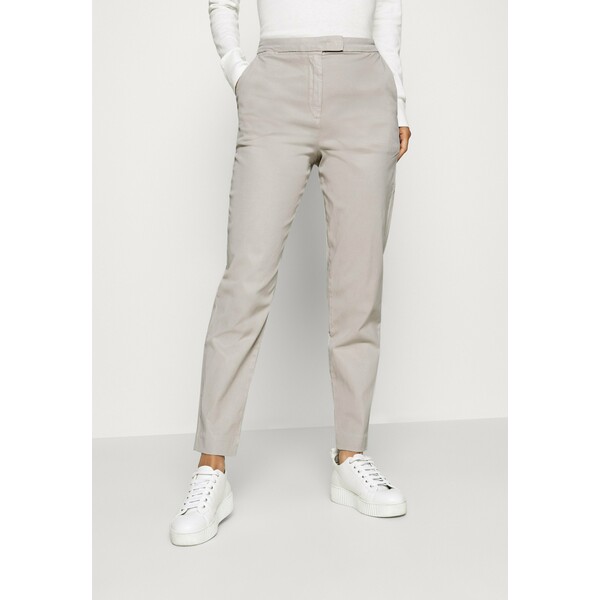 Tommy Hilfiger TAPERED PANT Spodnie materiałowe comet grey TO121A09Y